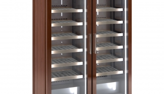 Wine Fridge 700 liters - with 2 glass doors