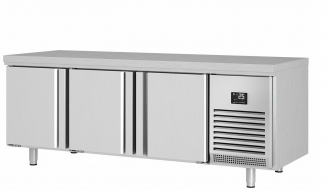 Bakery refrigerated table (EN) - with 3 doors